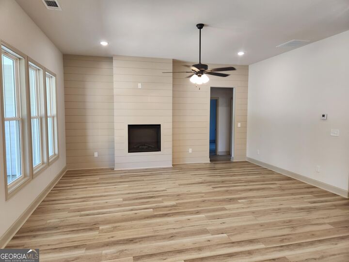 Property Photo:  642 Shelnut  GA 30248 