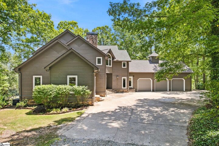 Property Photo: 233 Stable Gate Drive SC 29322