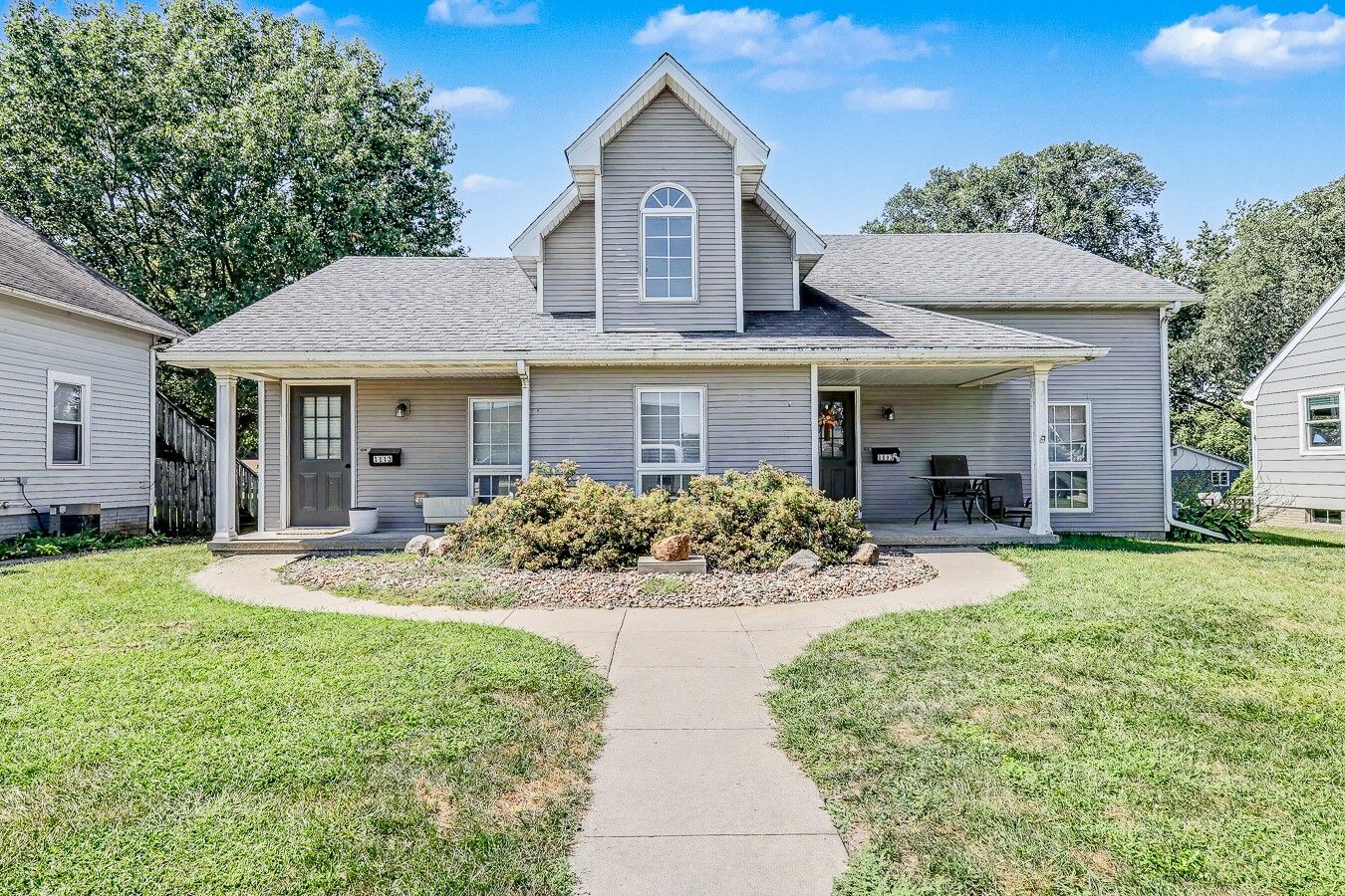 Property Photo:  1113 Broadway Street  IA 50219 