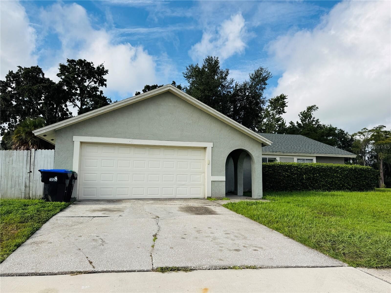 Property Photo: 11442 Ashboro Drive FL 32837