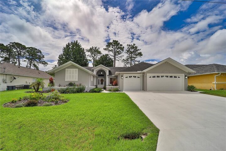 Property Photo:  112 NE Wellstone Drive  FL 32164 