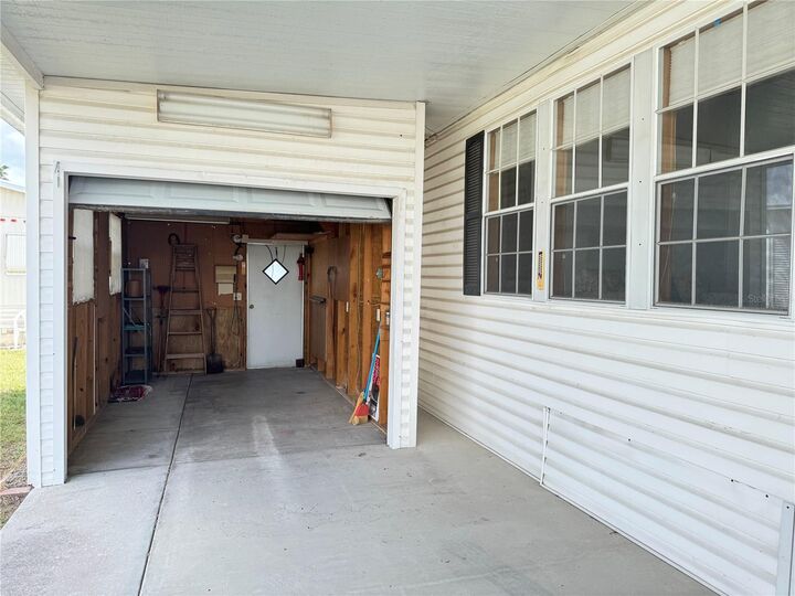 Property Photo:  35145 Garber Ln Lot 167  FL 33541 