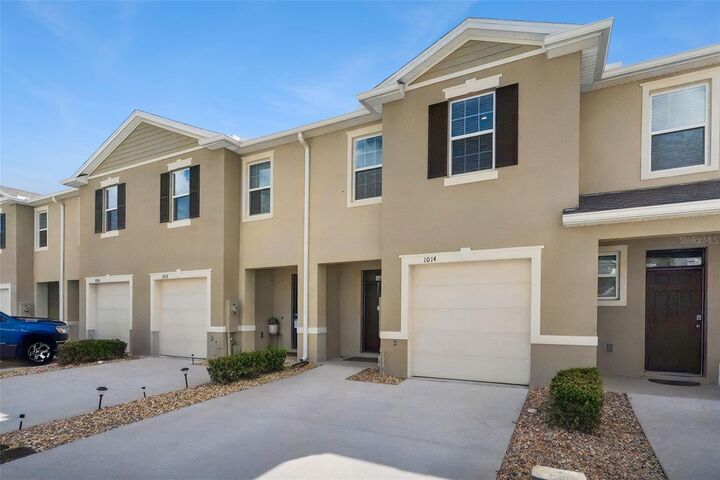 Property Photo:  1014 Lido Drive  FL 34737 