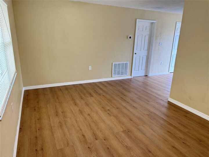 Property Photo:  9637 Marlinton Lane  FL 34668 
