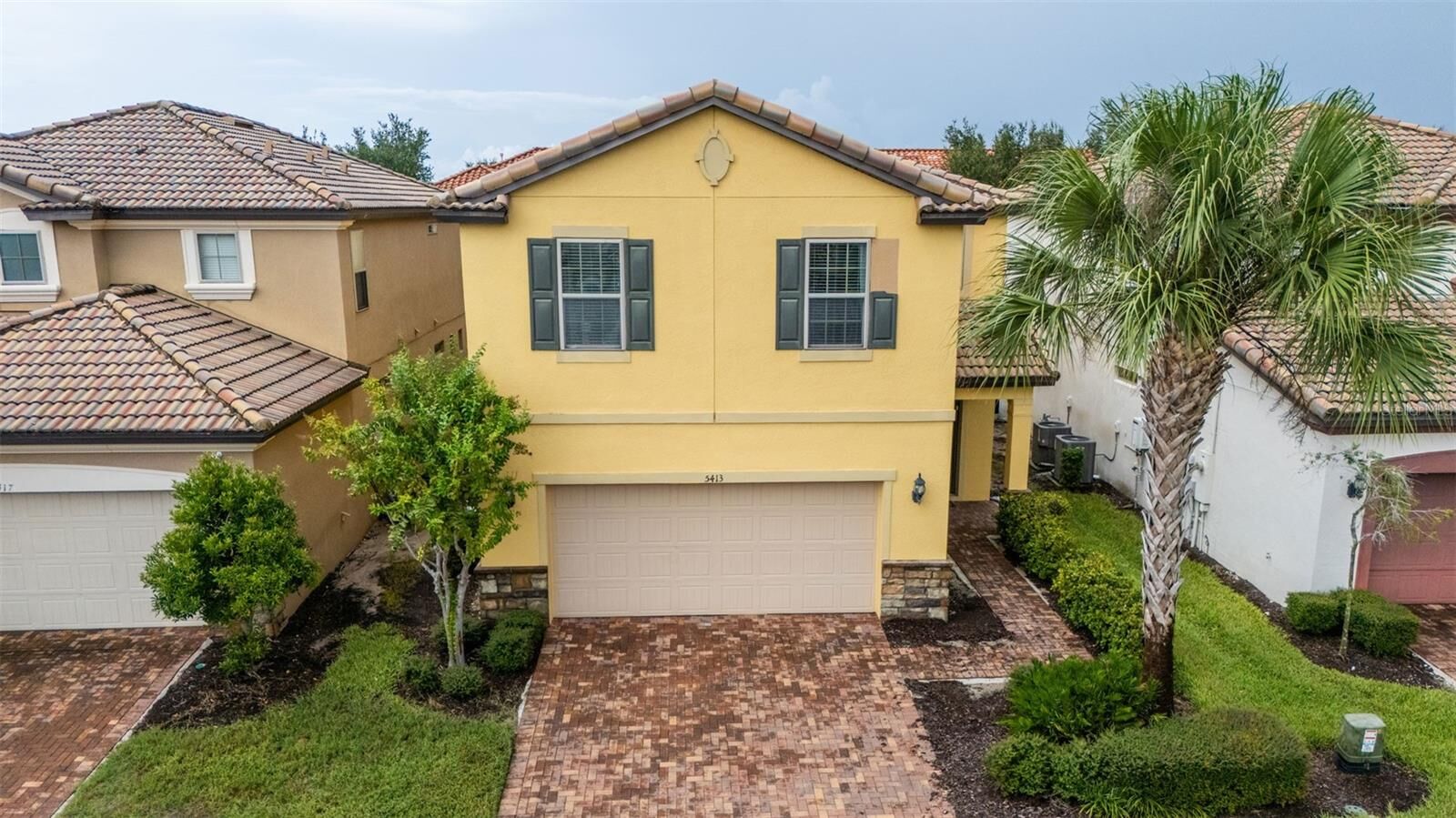 Property Photo: 5413 Misty Oak Circle FL 33837
