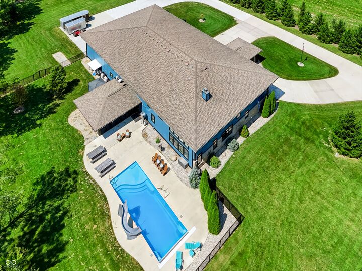 Property Photo:  1705 W 246th Street  IN 46069 
