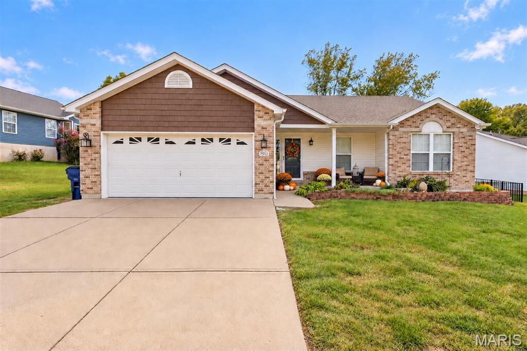 Property Photo:  207 Gran Vista  MO 63028 