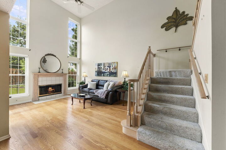Property Photo: 314 Cimarron Road IL 60148