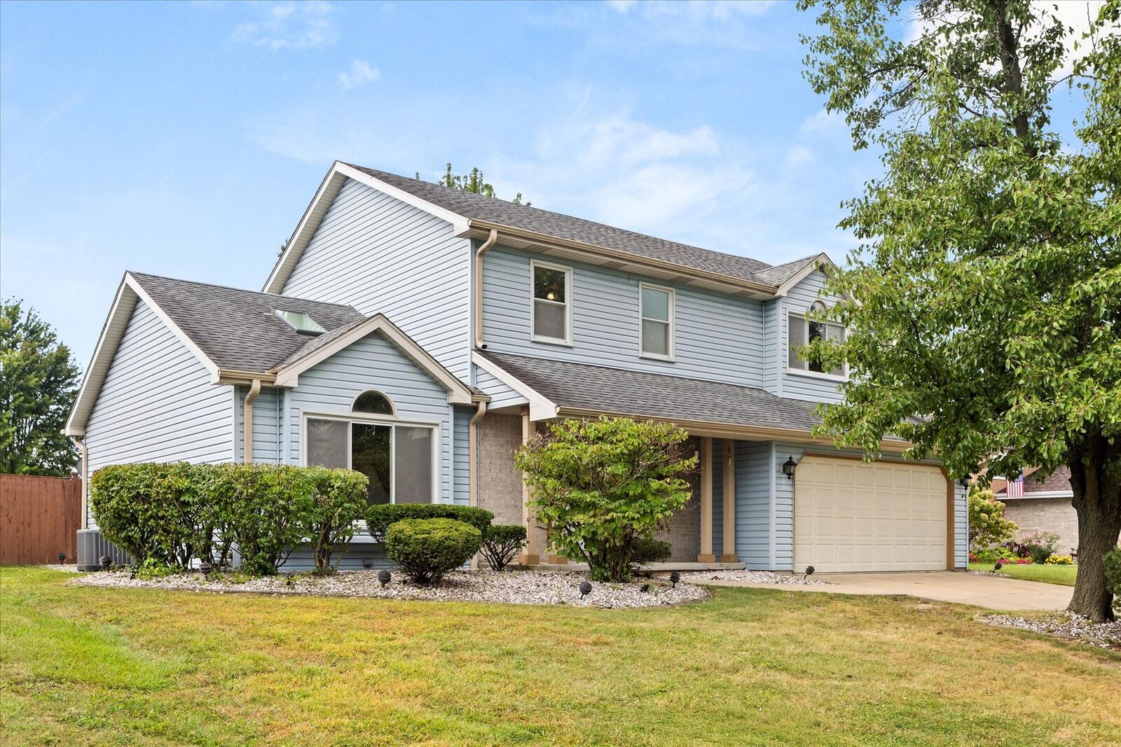 Property Photo:  1125 Darin Drive  IL 60441 