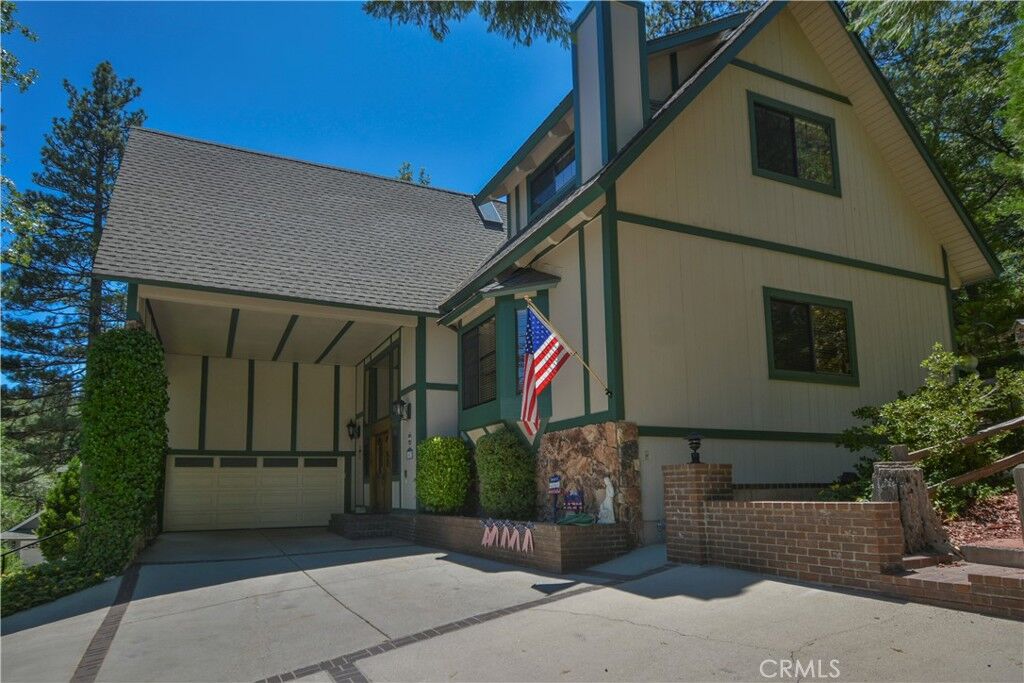 Property Photo: 26472 Hillcrest CA 92352