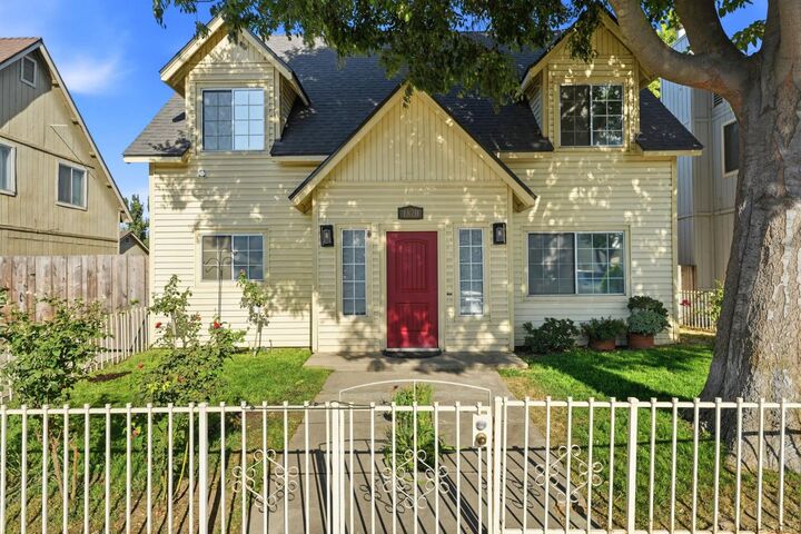 Property Photo:  1820 Chesapeake Avenue  CA 95358 