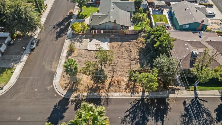 Property Photo: 1648 Ascot Drive CA 95350