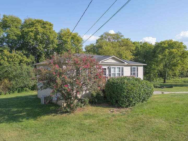 Property Photo: 139 Apple Valley Ct NE TN 37310
