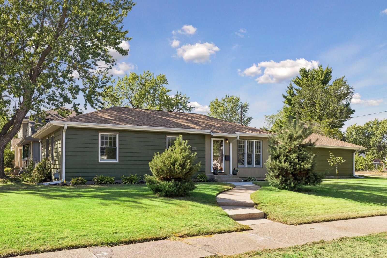 Property Photo:  5950 Upton Avenue S  MN 55410 
