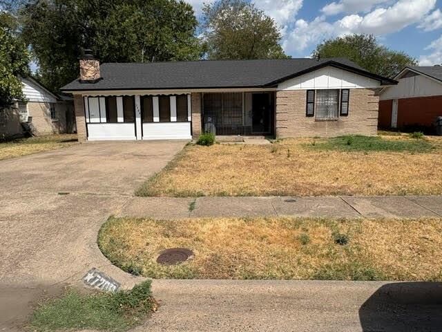 Property Photo:  7208 Larchway Drive  TX 75232 