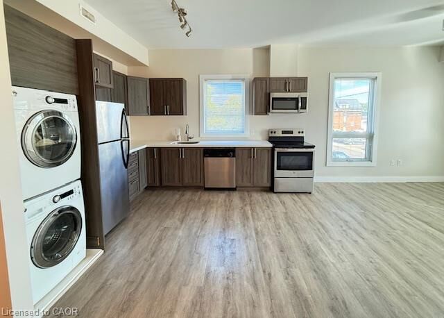 Property Photo:  161 Wellington Street N 202  ON L8R 1N4 