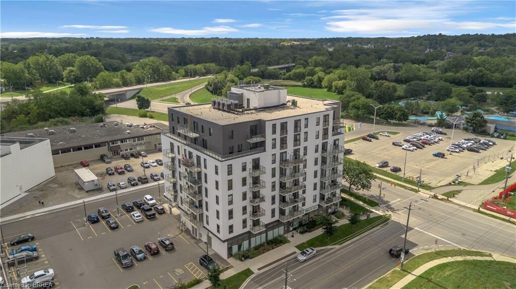 Property Photo:  7 Erie Avenue 304  ON N3S 0K5 