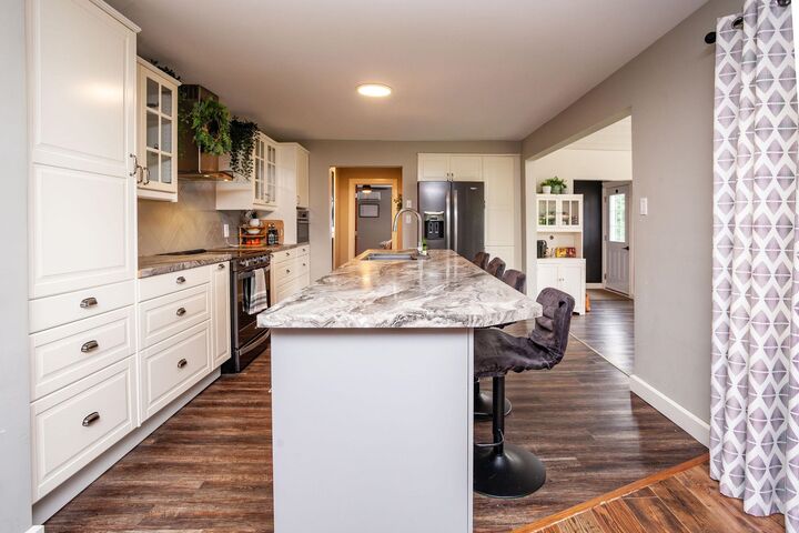 Property Photo:  594 Kayes Road  PE C0A 1L0 