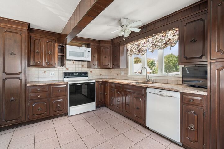 Property Photo:  175 Rumney Rd  MA 02151 