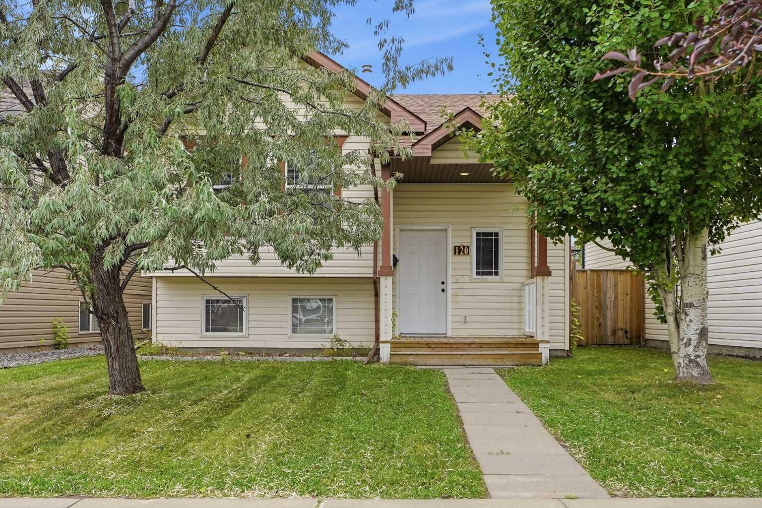 Property Photo:  120 Kentwood Drive  AB T4P 0A5 
