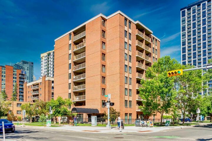 Property Photo:  1414 5 Street SW 803  AB T2R 0Y8 