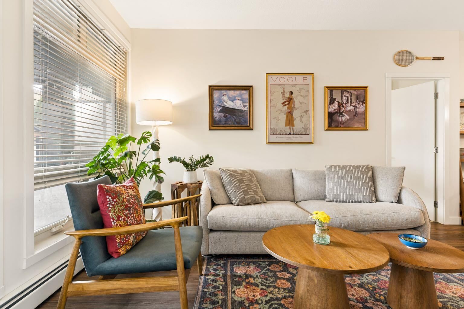 Property Photo:  823 5 Avenue NW 118  AB T2N 0R5 