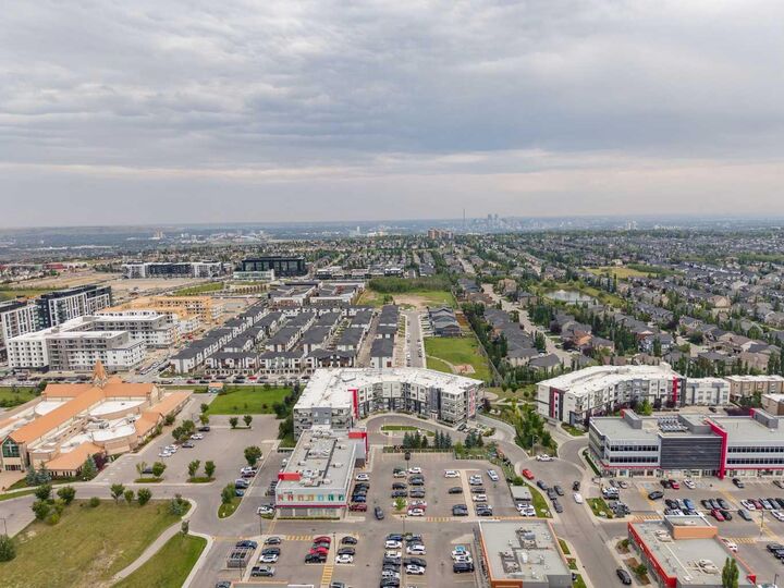 Property Photo:  8530 8A Avenue SW 425  AB T3H 6A7 