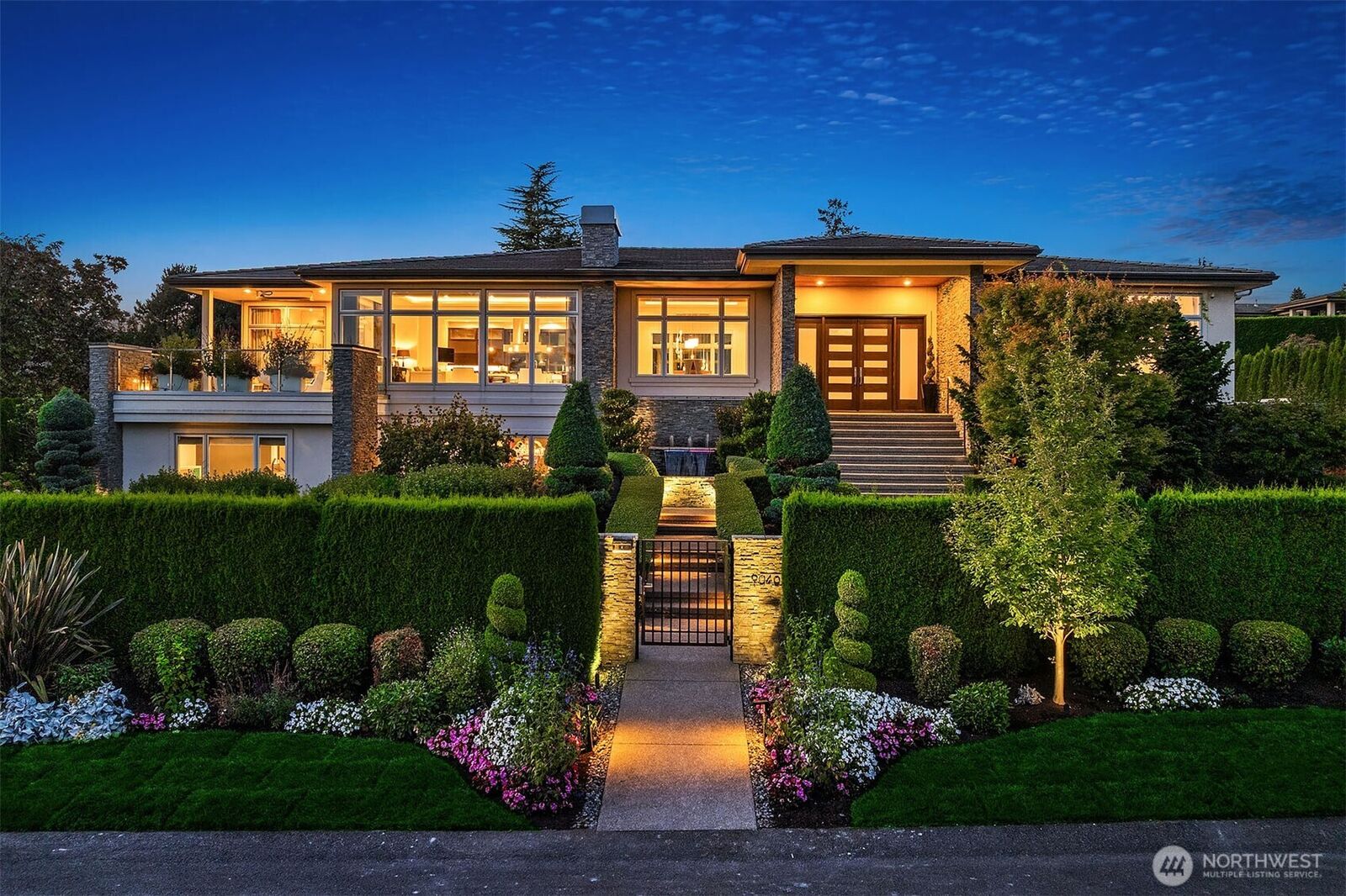 Property Photo:  9040 NE 14th Street  WA 98004 
