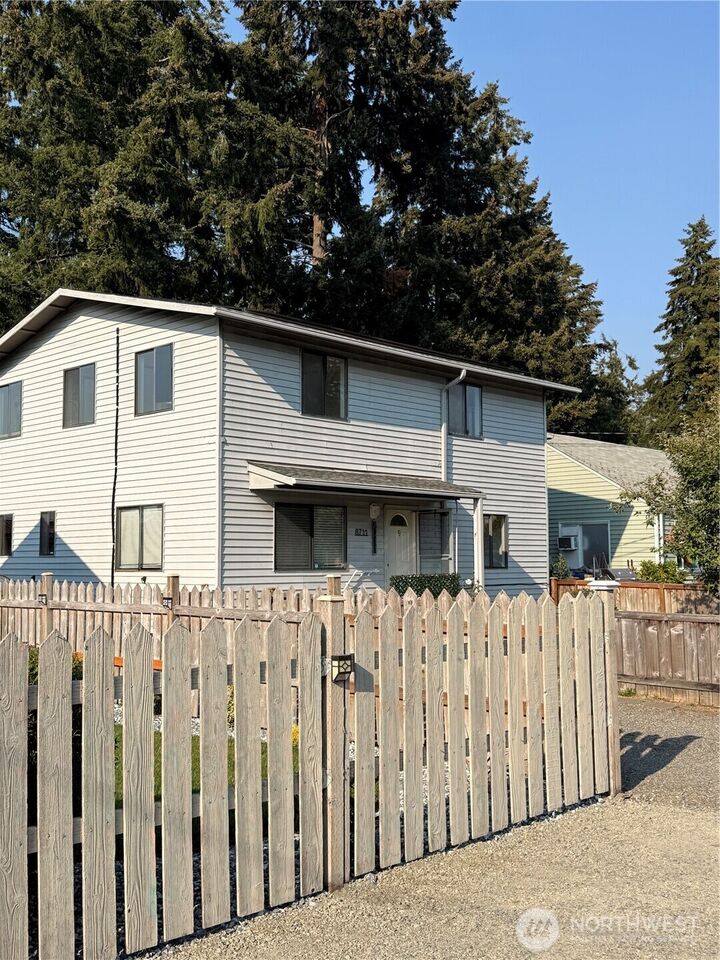 Property Photo:  8711  Lawndale Avenue SW  WA 98498 
