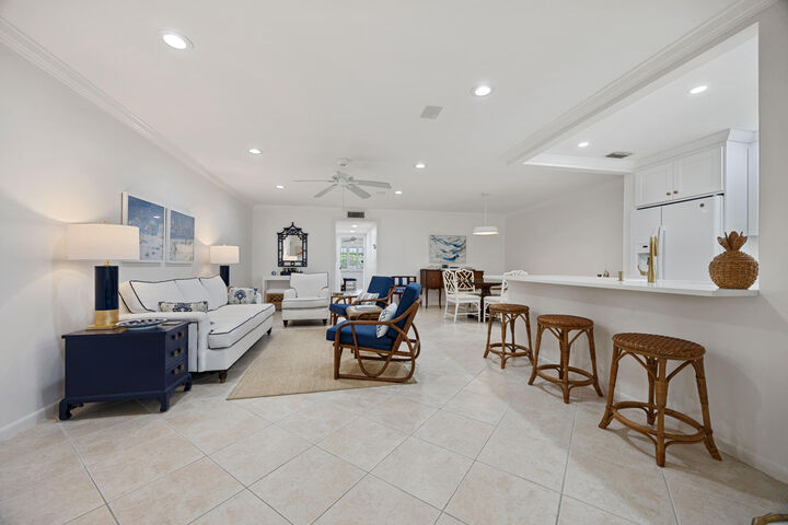 Property Photo:  1082 North Drive B  FL 33445 