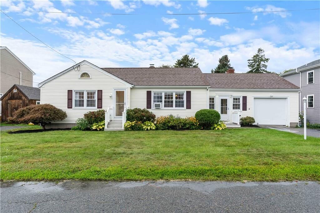 Property Photo:  8 Wheeler Avenue  RI 02809 
