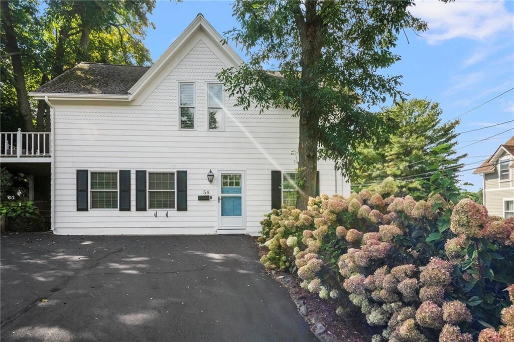 Property Photo:  56 Fort Avenue  RI 02905 