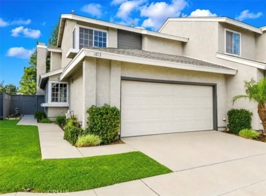 Property Photo: 1613 Toyon CA 92882