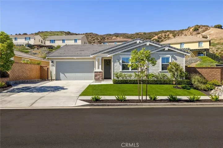 Property Photo: 2770 Santa Fiora Drive CA 92882