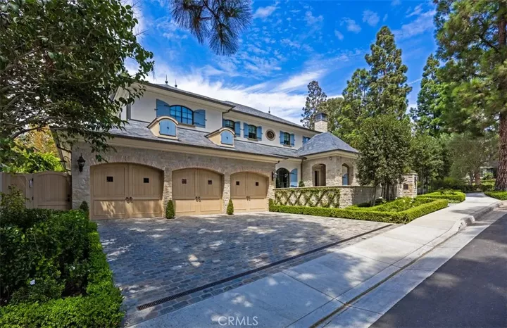 Property Photo:  7 Oakmont Lane  CA 92660 