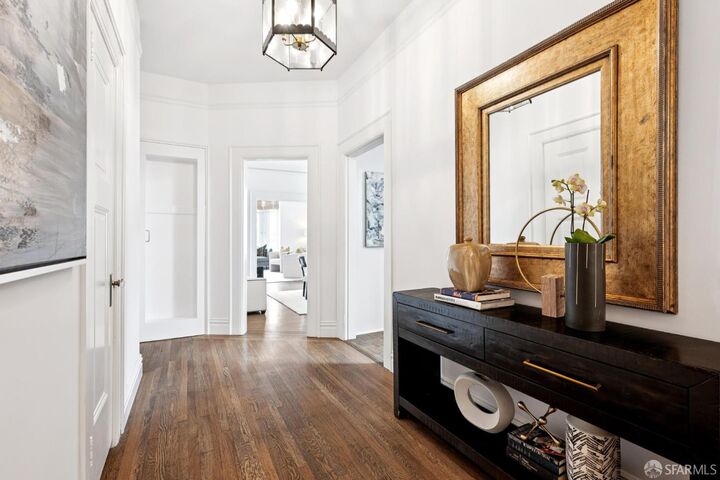 Property Photo:  1760 Pacific Avenue 9  CA 94109 
