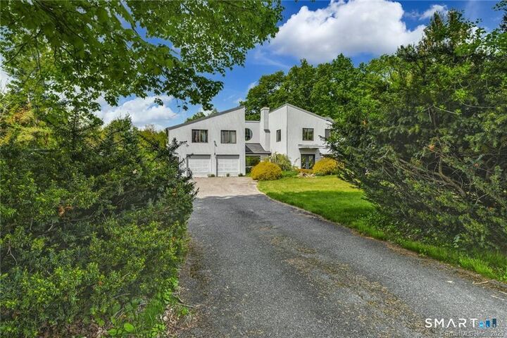 Property Photo:  147 Chestnut Tree Hill Road  CT 06478 