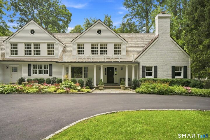 Property Photo:  739 Lake Avenue  CT 06830 