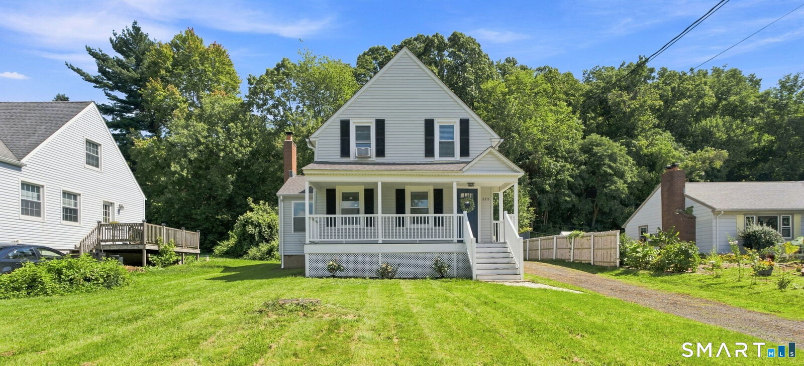 Property Photo: 225 Laurel Street CT 06513