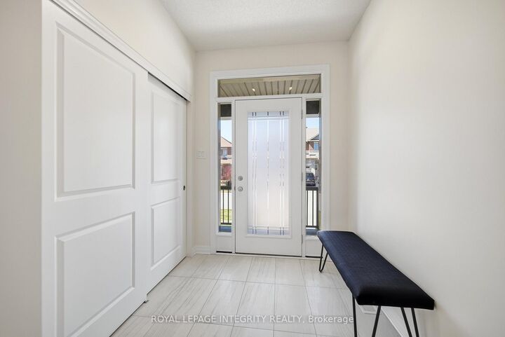 Property Photo:  256 Gossamer Street  ON K1W 0B2 