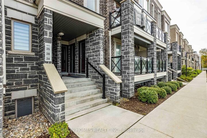 Property Photo:  20 Dunsheath Way 315  ON L6B 1N3 