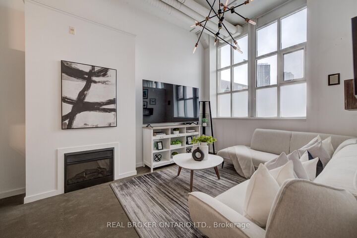 Property Photo:  410 King Street W 126  ON N2G 1C3 