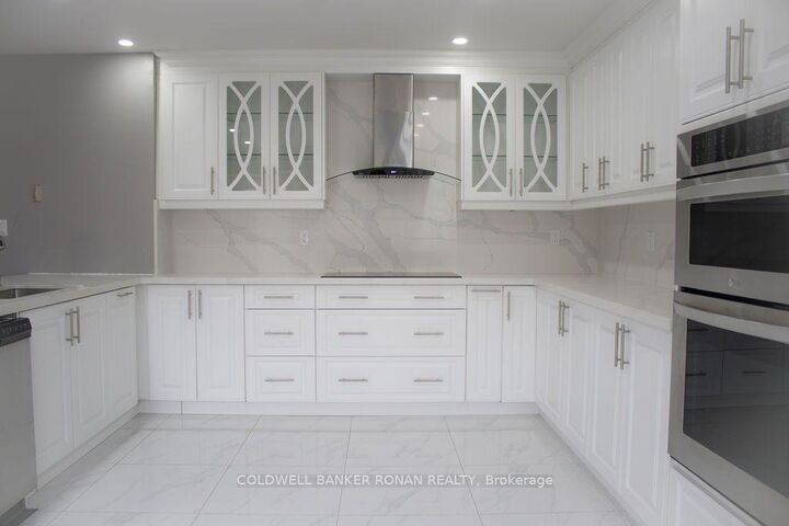 Property Photo:  7 Kidd Crescent  ON L9R 0E1 