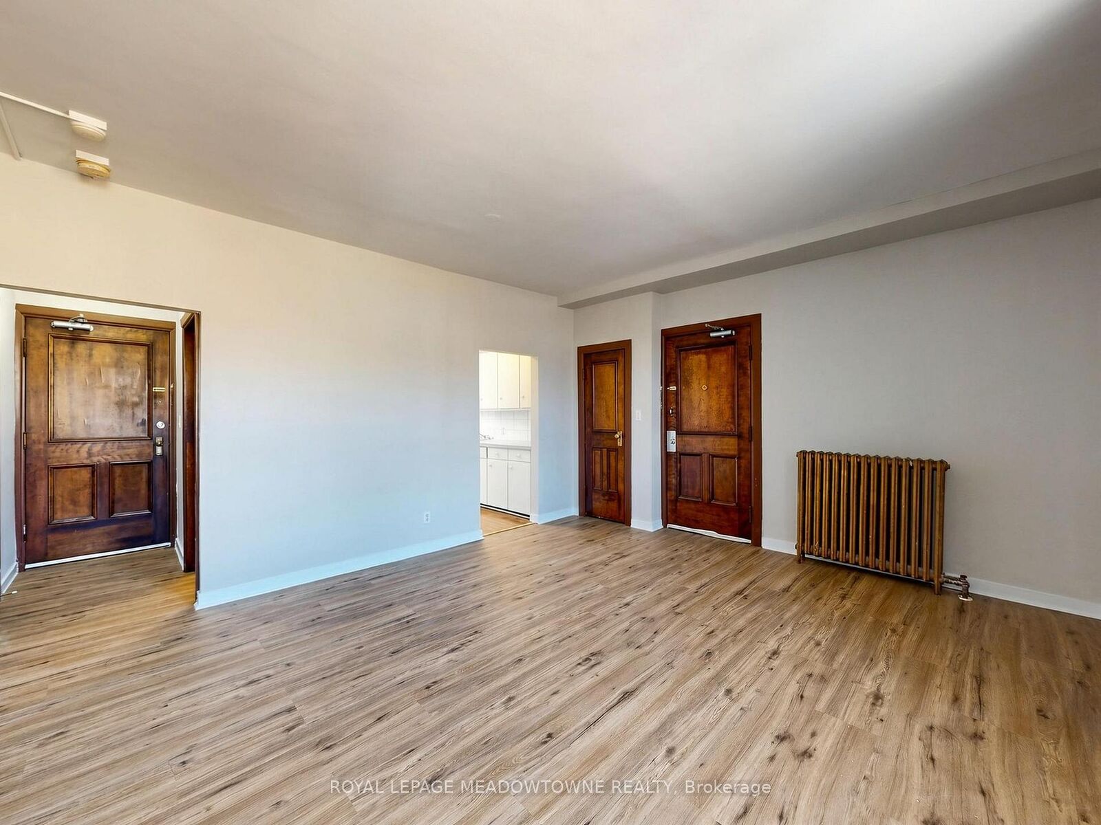 Property Photo: 70 Mill Street 1 ON L7G 2C9