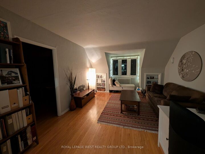 Property Photo: 27 Mossom Road 6 ON M6S 1L9