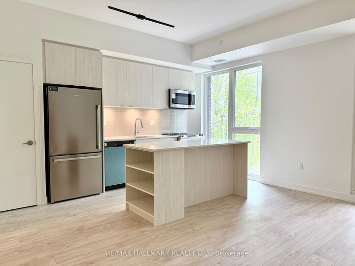 Property Photo:  172 Clonmore Drive 14  ON M1N 0B9 