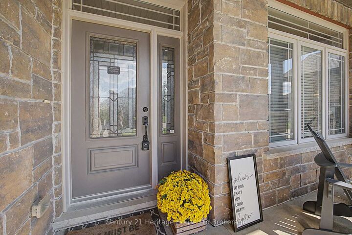 Property Photo: 91 Boyd Boulevard ON N0M 2M0