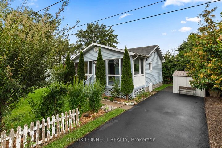 Property Photo:  164 Harbour Street  ON K0K 1H0 