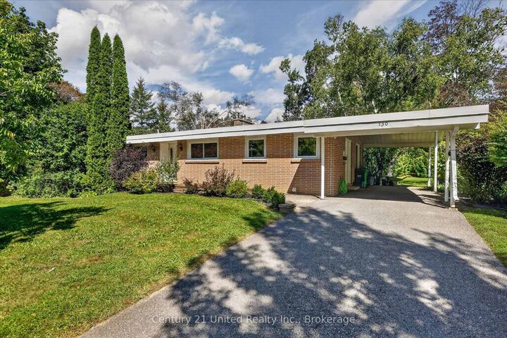 Photo de la propriété:  130 Roper Drive  ON K9J 6K6 
