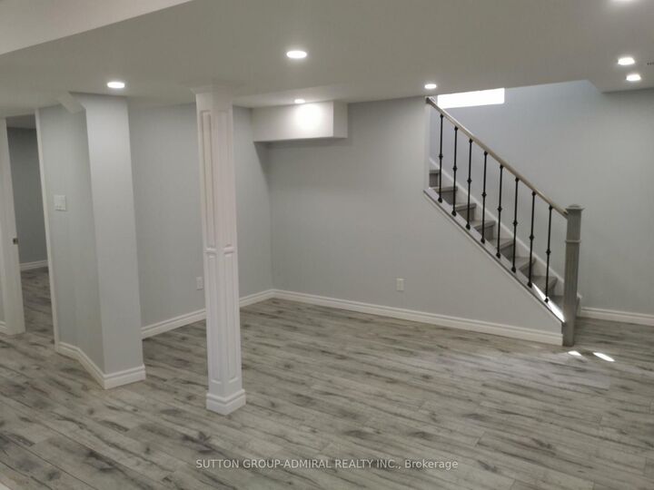 Property Photo: 339 Brownridge Drive ON L4J 5X1